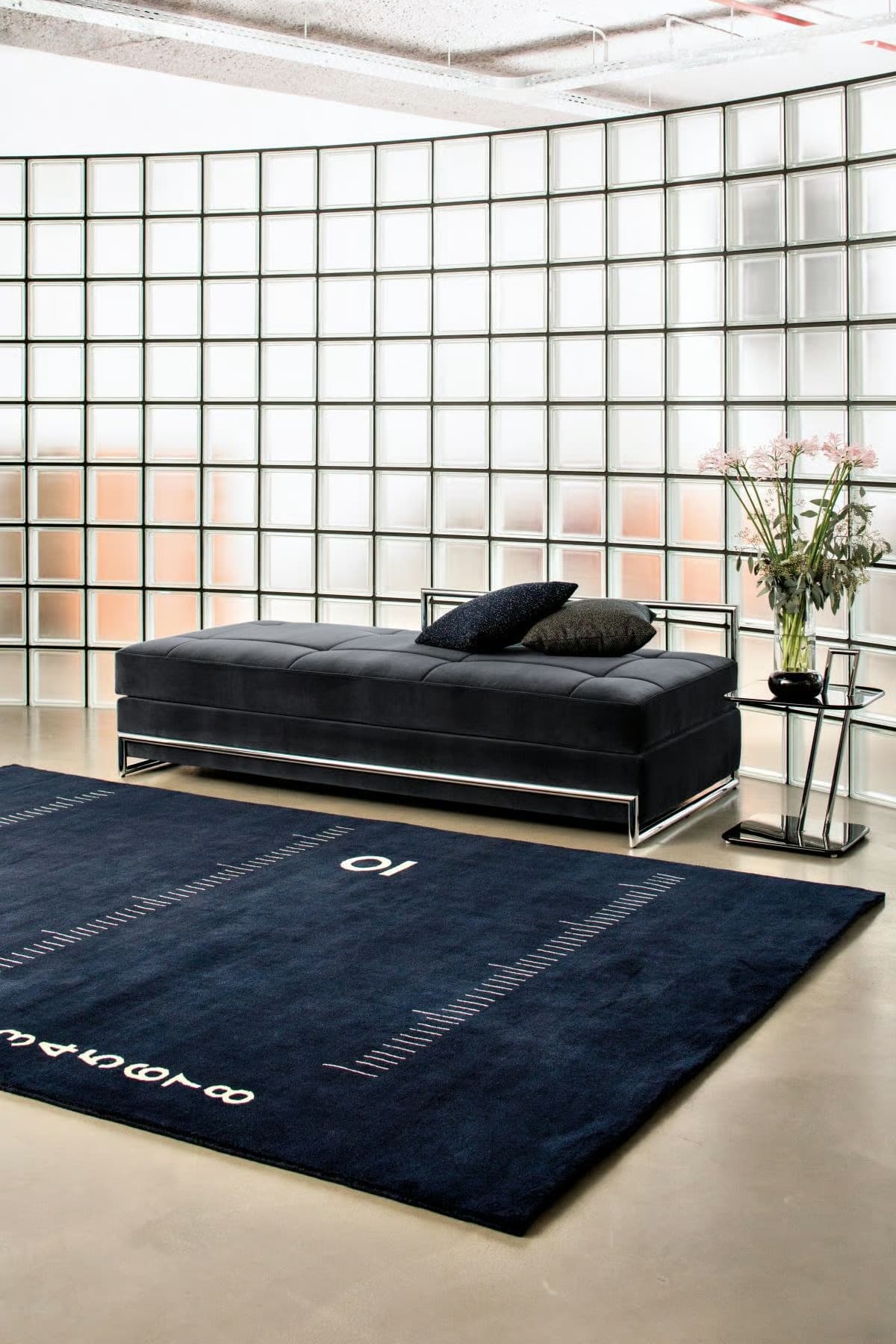 Ovento Modern Metal Detaylı Puf Bench Ofis Lobi Koltuğu Kanepe - SCY Home Garden görsel 3